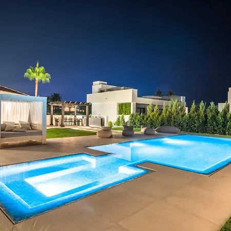 Macarena - Extravagant & Luxurious Dream Вилла *